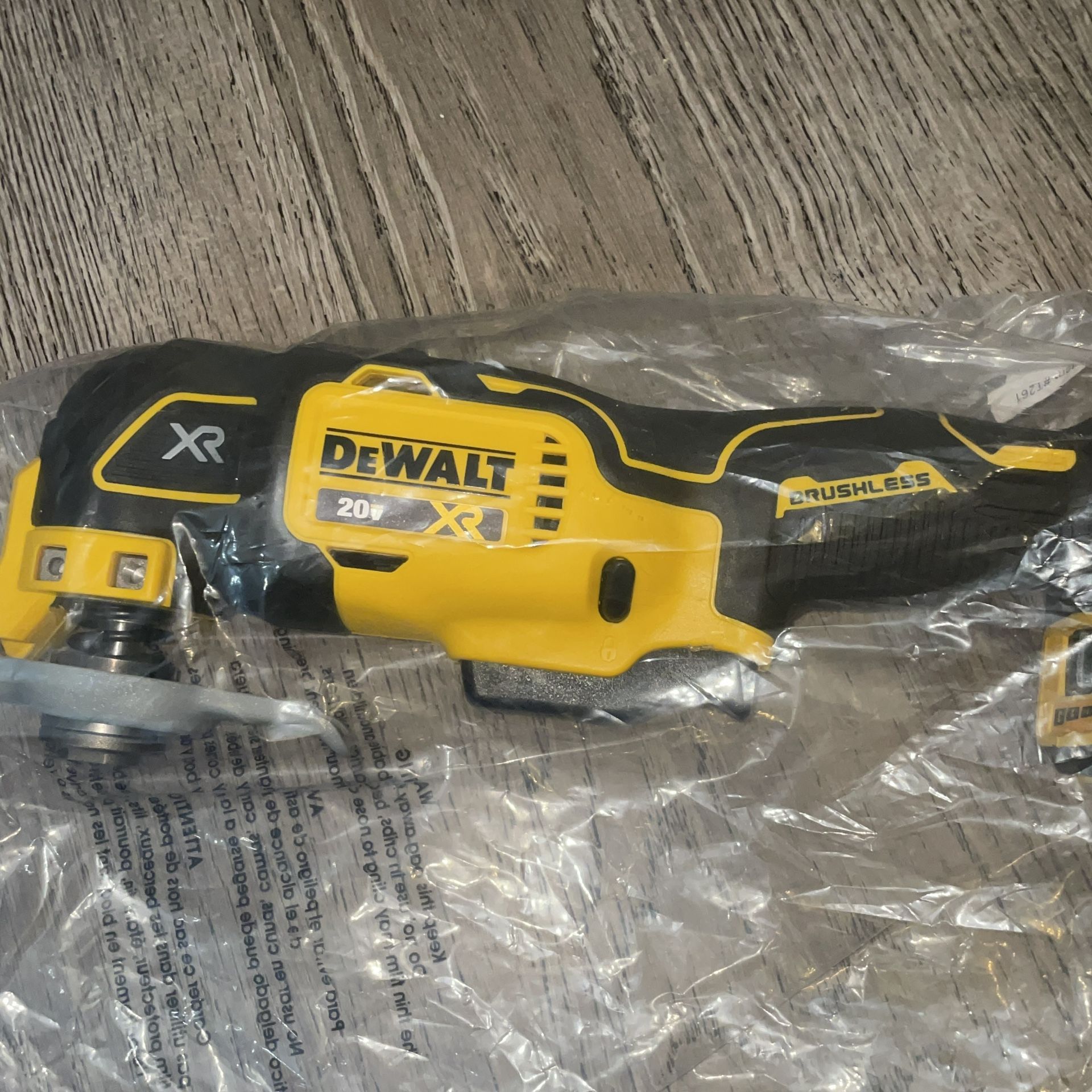 DeWalt 20v DCS356 Cordless Oscillating Multi Tool
