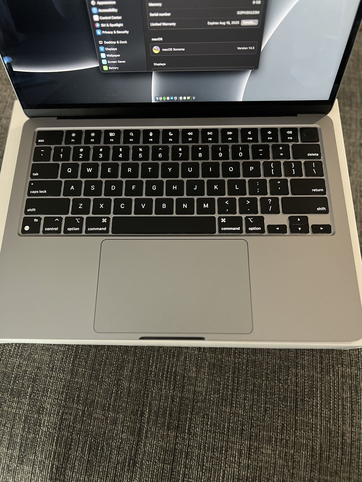 MacBook Air 13” 2022 M2 265 GB