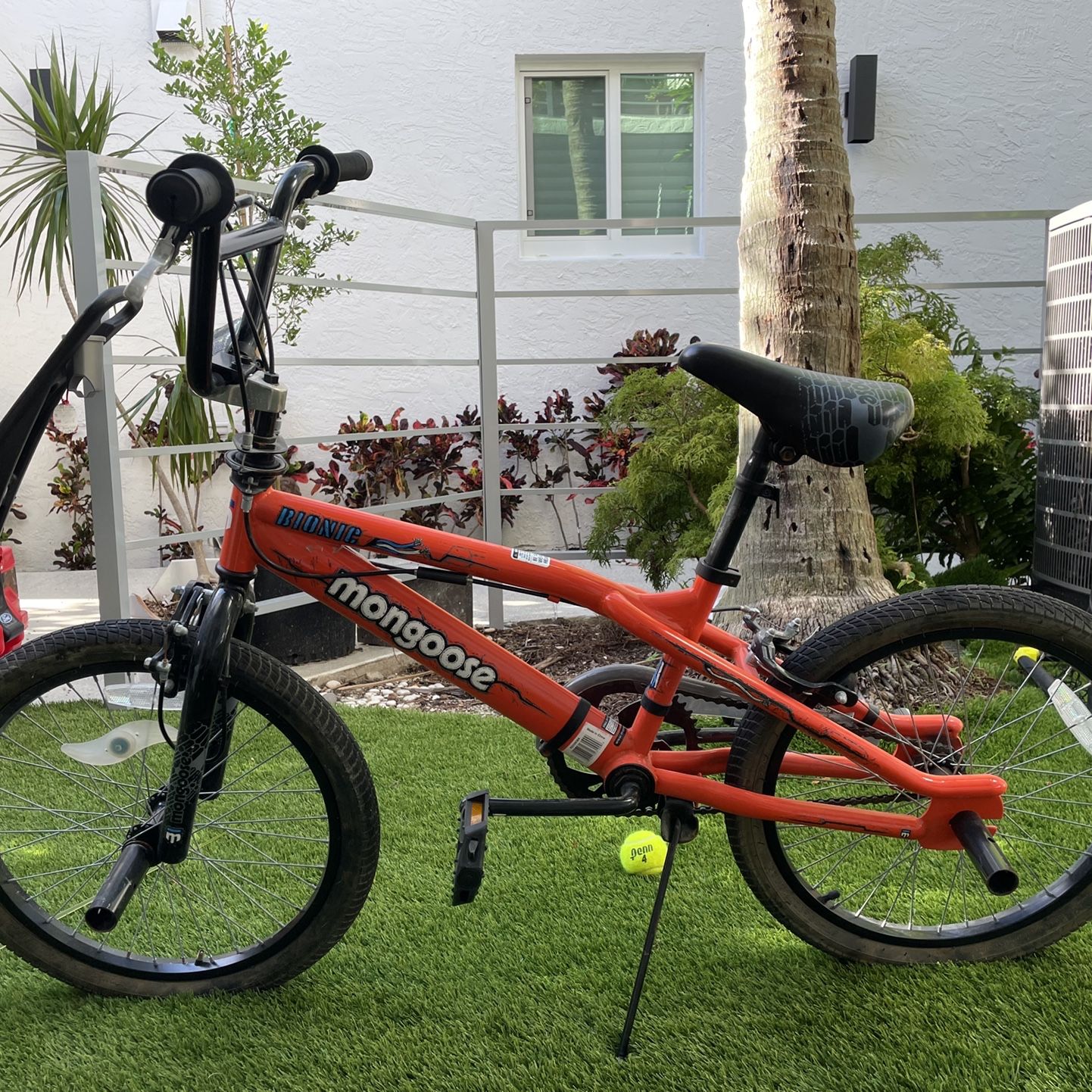 mongoose bionic bmx bike