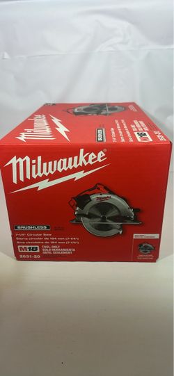 Milwaukee M18 7-1/4" Brushless Circular Saw