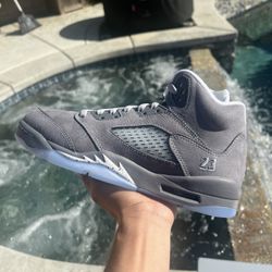 Jordan 5 Retro “Wolf Grey” Size 6Y, 7Y and 10
