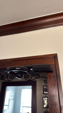 Pull up bar