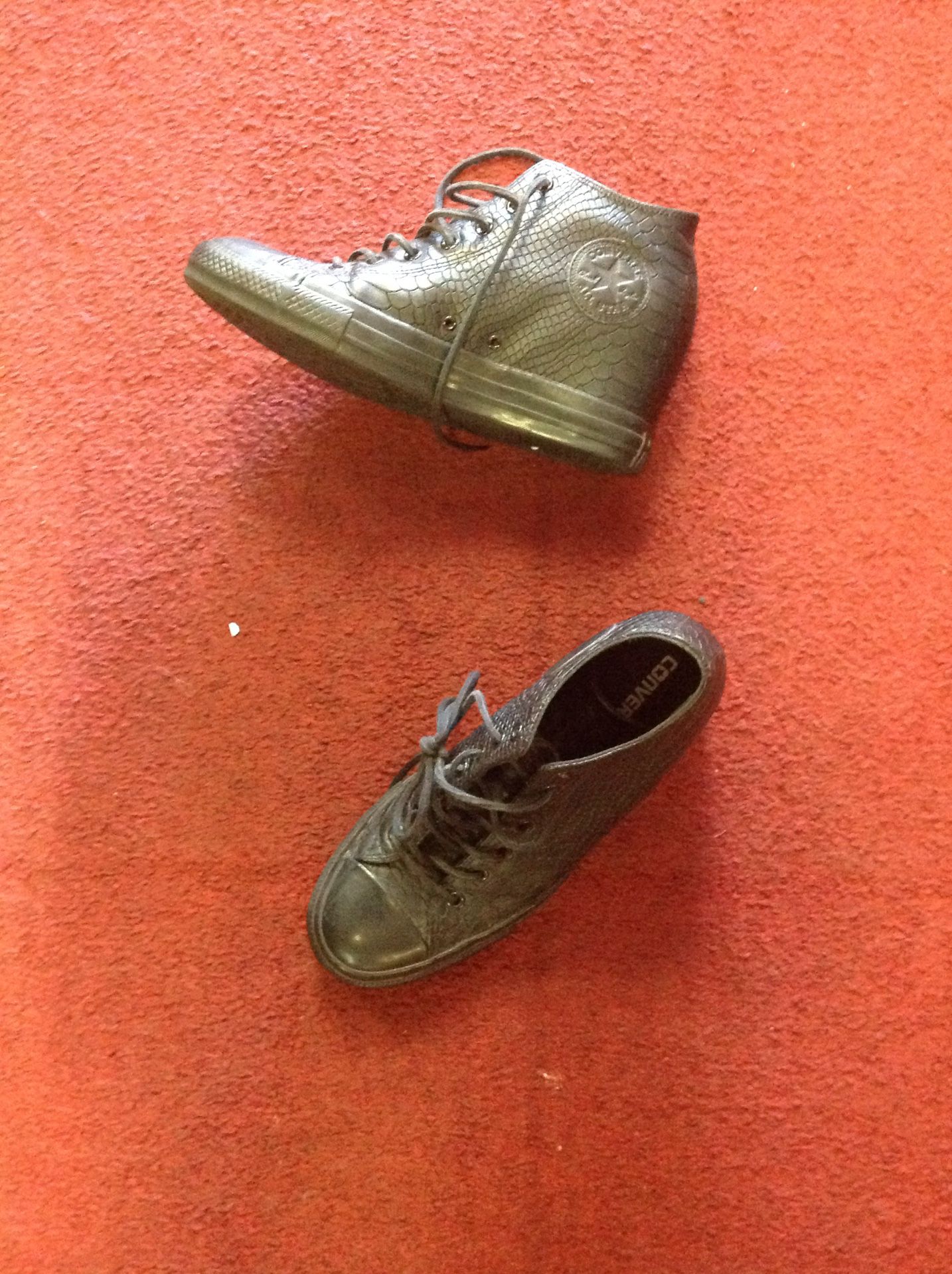 Black converse high shoes size 11