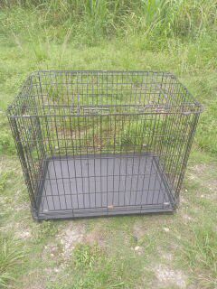 HUGE DOG KENNEL