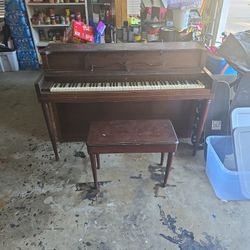 Piano 