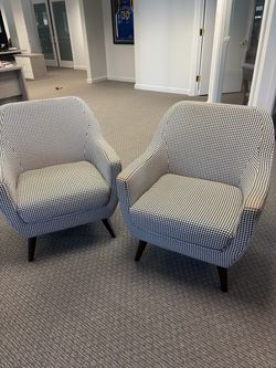 Accent chairs