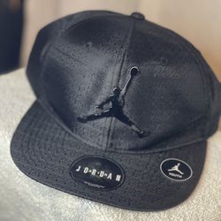 Air Jordan Snapback Youth Black on Black Metal Logo AOP 23 Design
