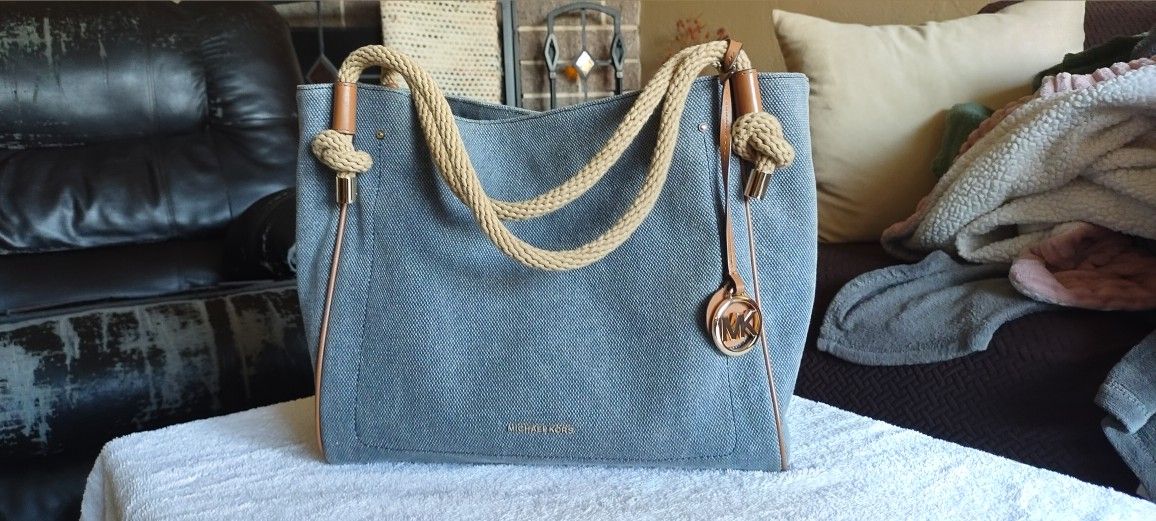 MICHAEL KORS CANVAS TOTE