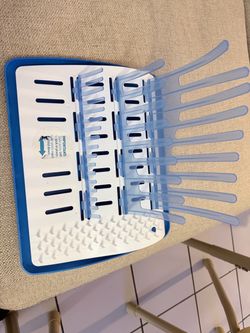 Dr Brown’s baby bottle drying rack