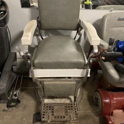 Original Early 1900’s Koken Barber Chair 