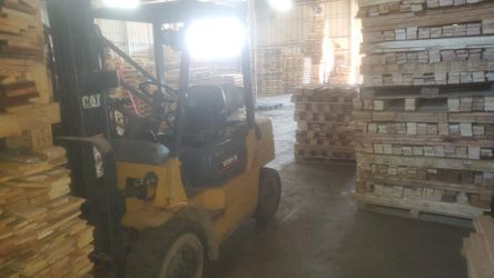 Caterpillar forklift 6K pneumatic