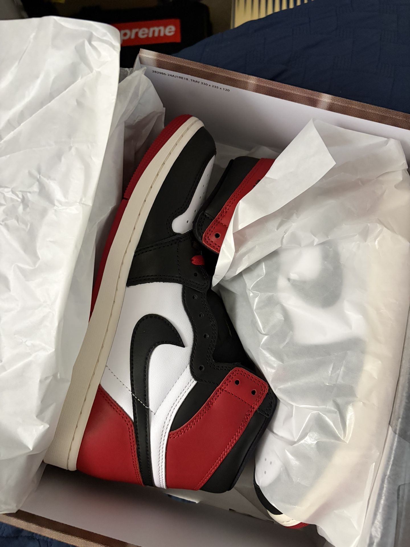Air Jordan 1 Black Toe Reimagined 10.5 BRAND NEW