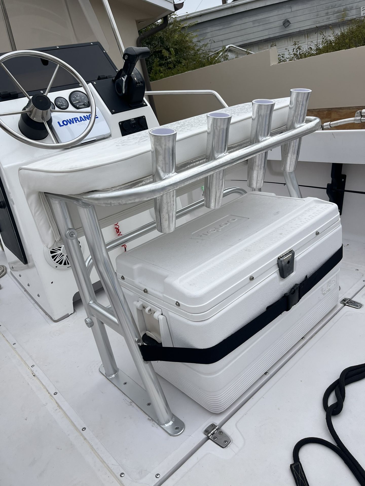 Brocraft Leaning Post