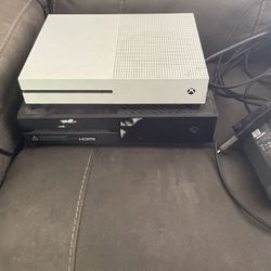 Xbox 1s And Xbox 1 