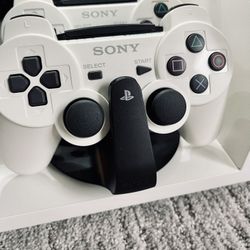 Official PS3 Controller Charging Dock W/ Free Game