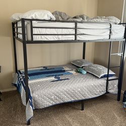 Bunkbed - Full Over Full.