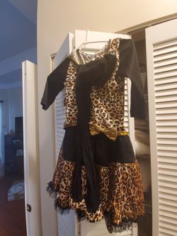 Girl's cheetah costume
