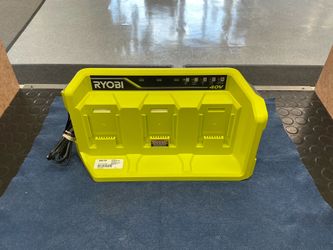 RYOBI 40V 3-Port Sequential Fast Charger (OP407VNM)