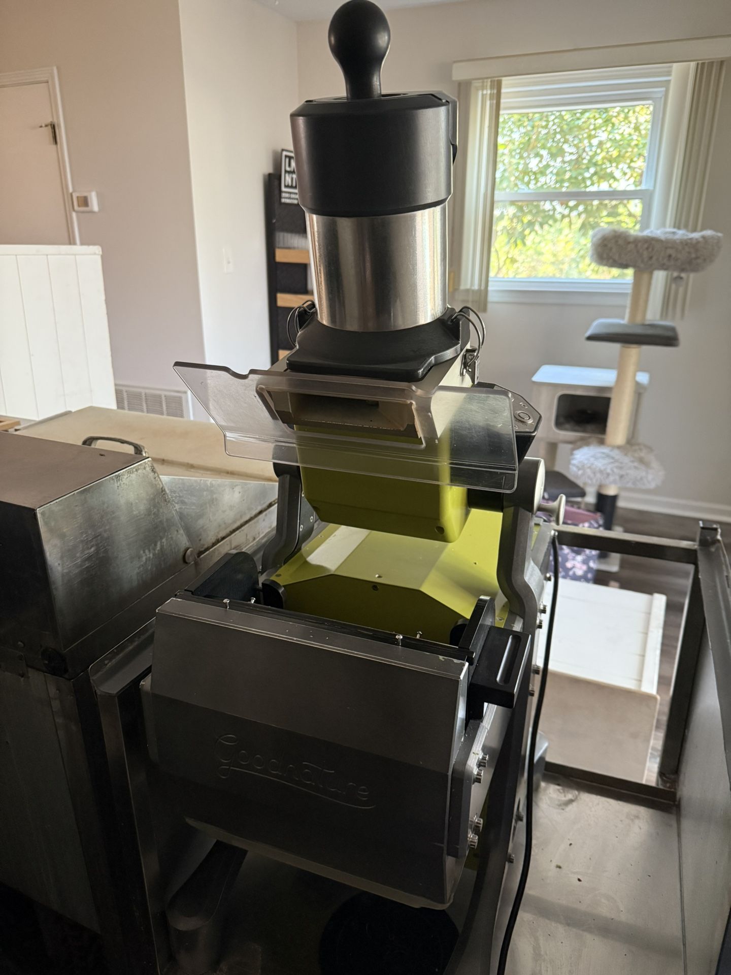 Commercial Juicer