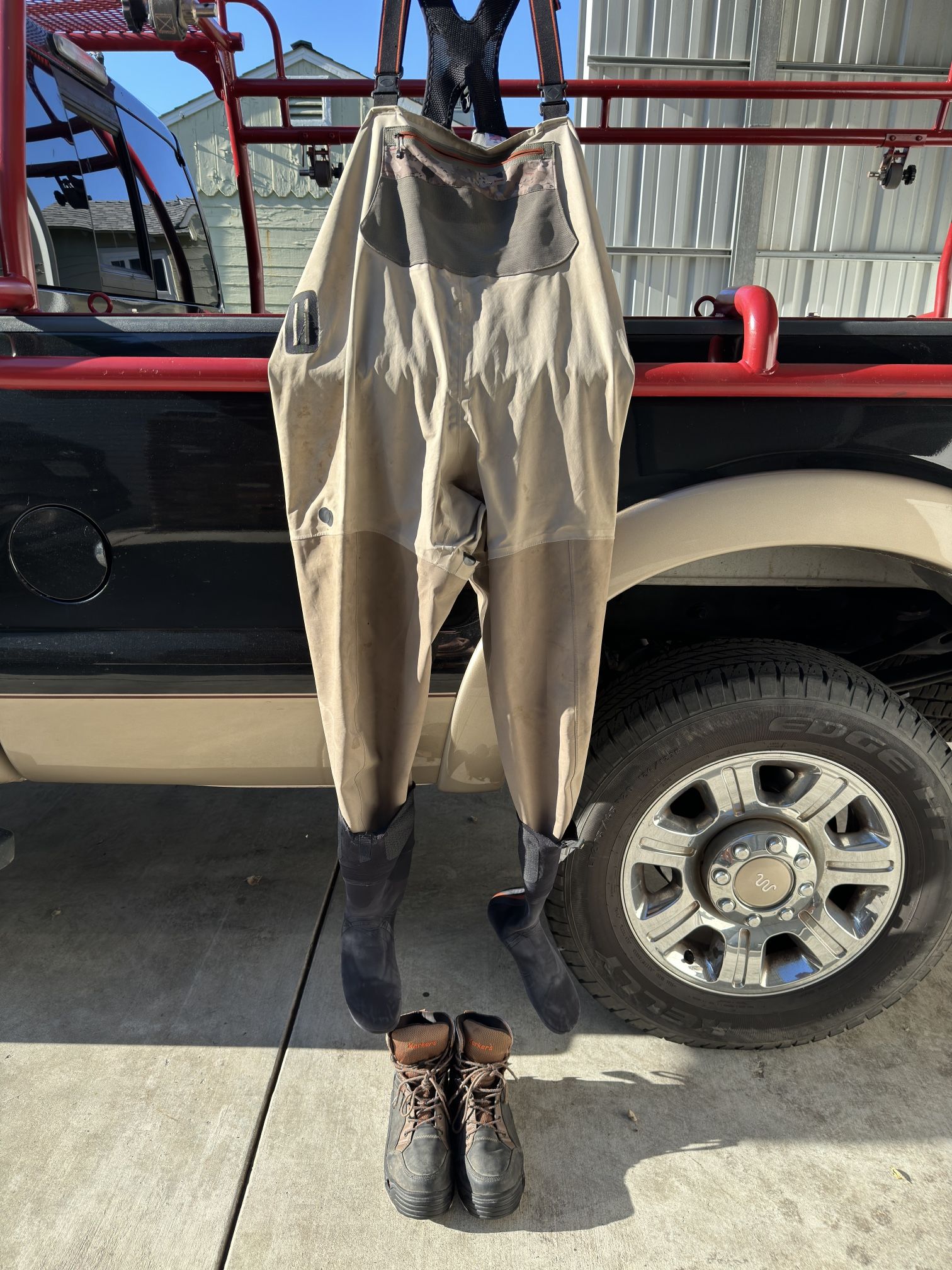 Simms Waders XXL