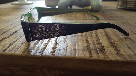 Female dolce & gabana reading glasses