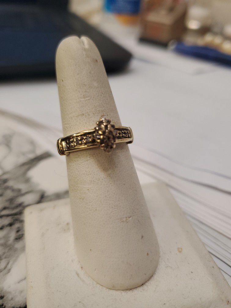 Vintage Lady Diamond Ring, Real Gold 
