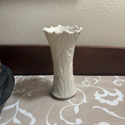 Vintage Lenox Woodland Collection vase