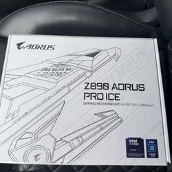 AORUS Z890 Motherboard 