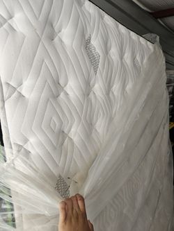 Queen Size Mattress and Box Spring