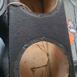 Dual 12 Inch Subwoofer Box