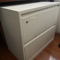 File Cabinet With A Locking Key