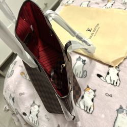 Louis Vuitton Neverfull MM Tote Bag with mini pouch