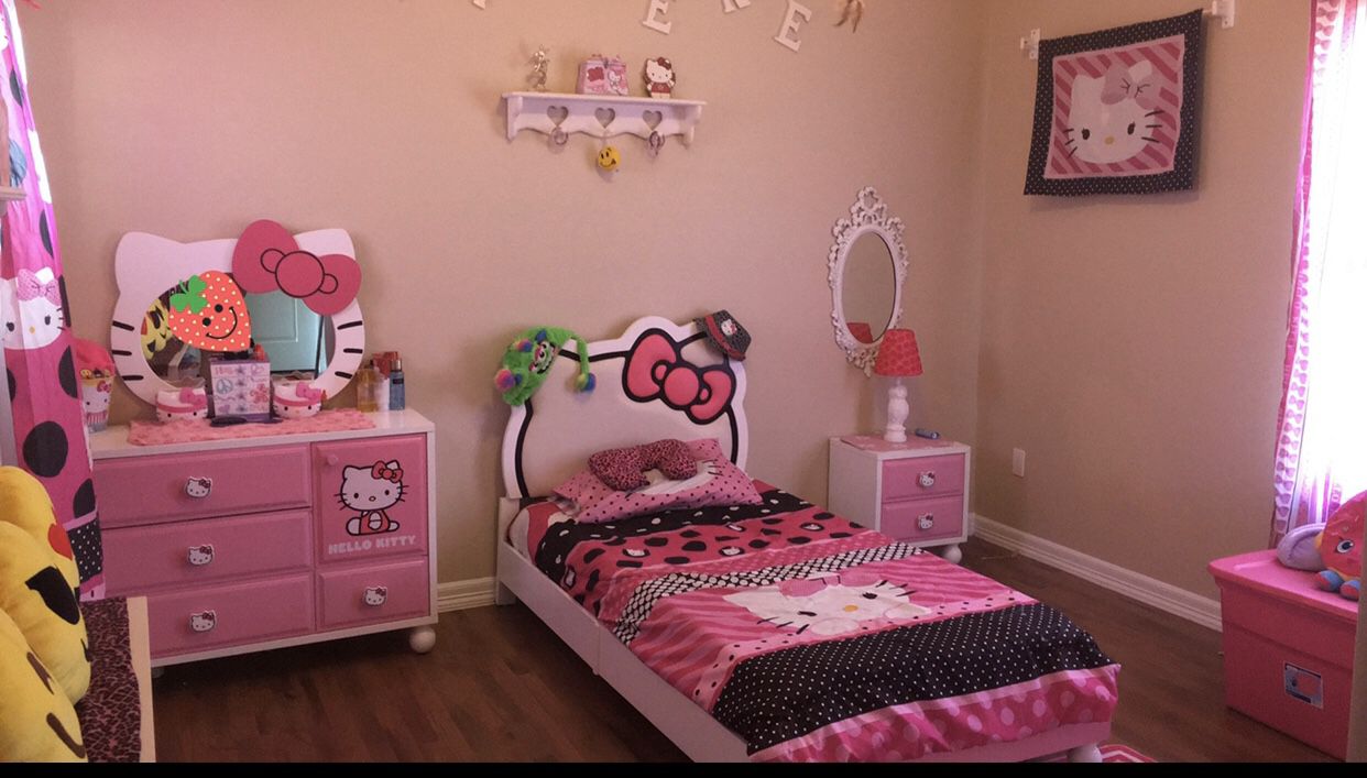 Hello Kitty Bedroom Set.
