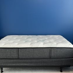 Beautyrest Twin mattress, box spring, and frame (gently used)