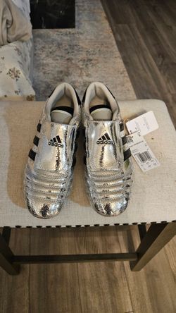 Adidas TAEKWONDO  W. SIZE 7 US