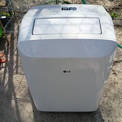 AC.....8000BTU