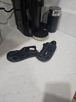 Swim Shoes Size 8