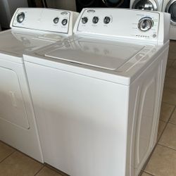 Whirlpool Washer And Electric Dryer Set