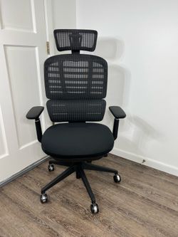WorkPro Momentum Ergonomic Mesh Active High-Back Office Chair, Black - NEW out of box-