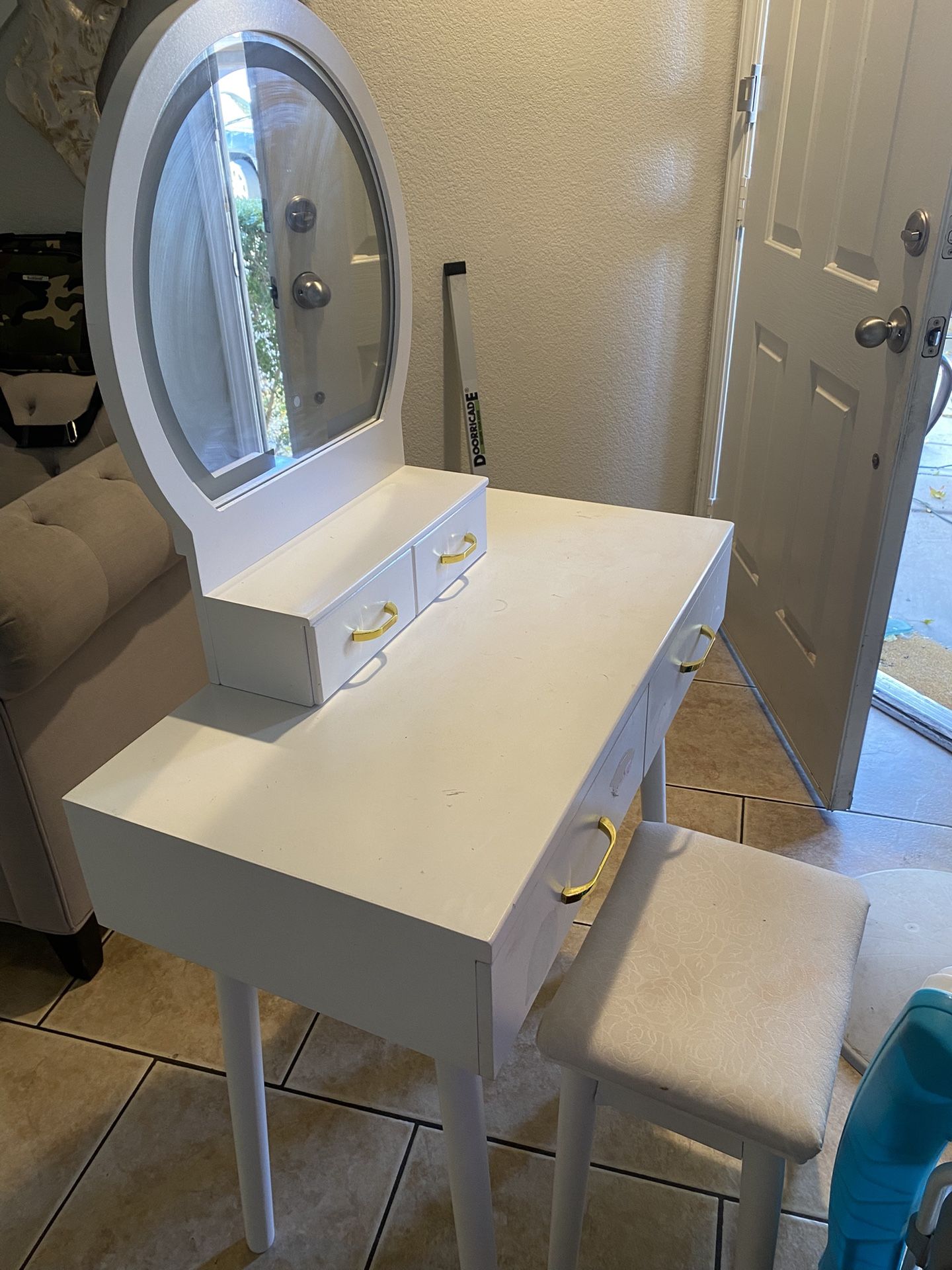 Makeup Vanity 