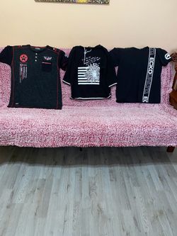 Beautiful tops women men. Female Male. Hardly used