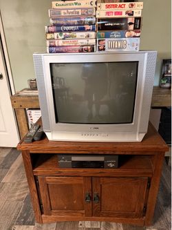 CRT tv with vcr