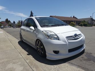 2011 Toyota Yaris