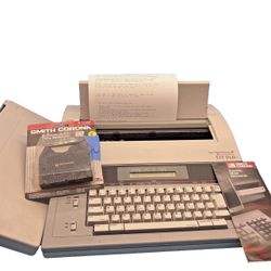 Smith Corona 5F Memory Typewriter Spell Right 535 DLD WP1100 W/ Lid Ribbon