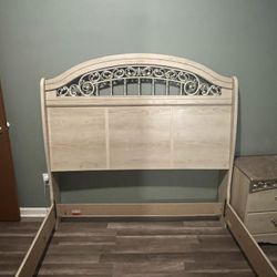 Bedroom Set 