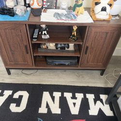 Free TV Stand/ Table