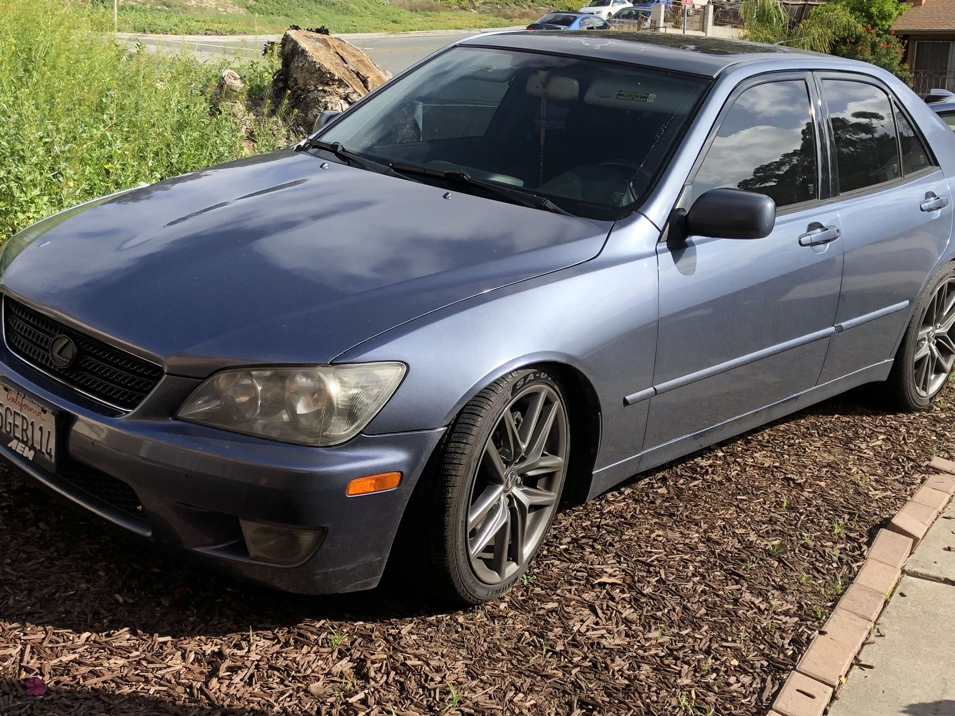 2004 Lexus is300