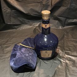 Royal Salute 21 Yr Porcelain Whiskey Bottle 