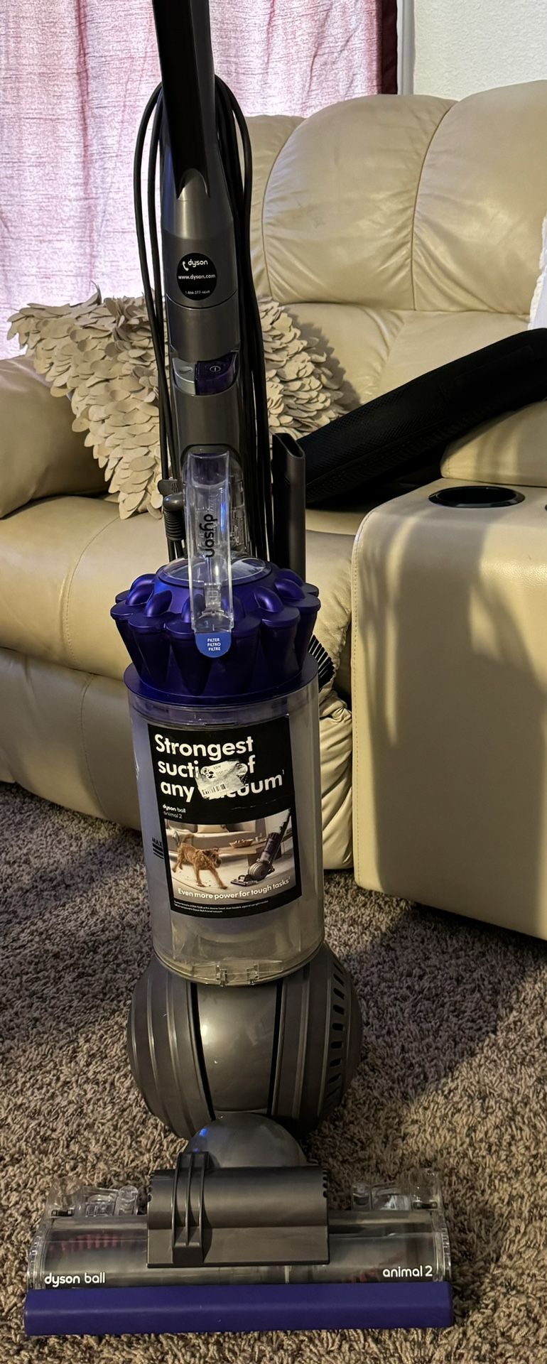 Dyson Animal 2 Vacuum Read Listing “FLOOR MODEL”