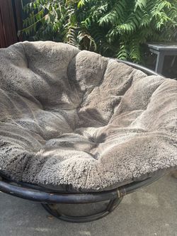 Papasan Chair with Fuzzy Gray Cushion